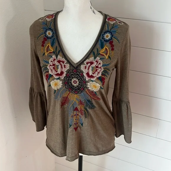 Johnny Was Darielle Embroidered Flare Sleeve Blouse Country Top Boho Bohemian XS - Picture 4 of 11